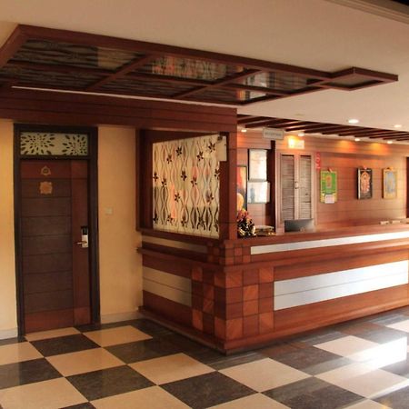 Hotel Venkadaramana Tower - Friendliness & Cleanliness Room Kumbakonam Exteriér fotografie