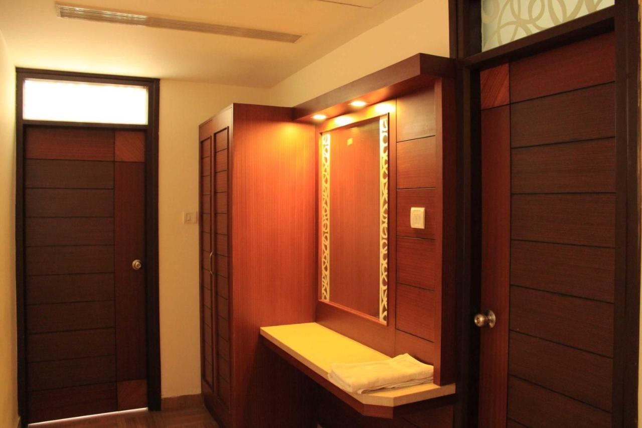 Hotel Venkadaramana Tower - Friendliness & Cleanliness Room Kumbakonam Exteriér fotografie