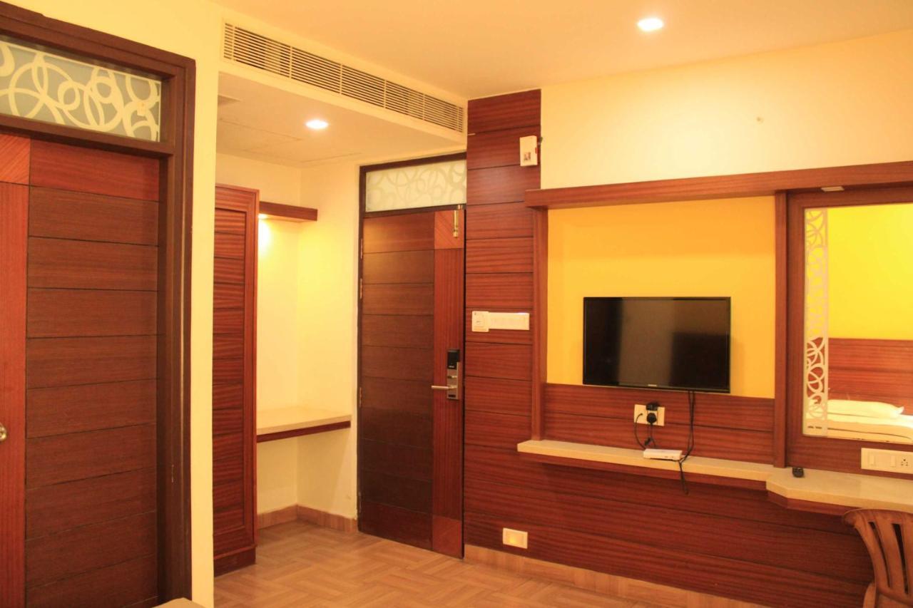 Hotel Venkadaramana Tower - Friendliness & Cleanliness Room Kumbakonam Exteriér fotografie